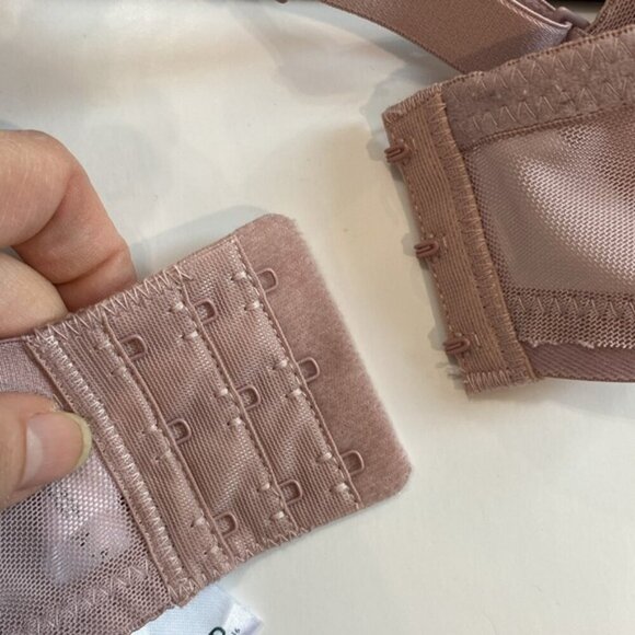 Laura Ashley Pink Floral Bra Size 42D - Picture 6 of 9